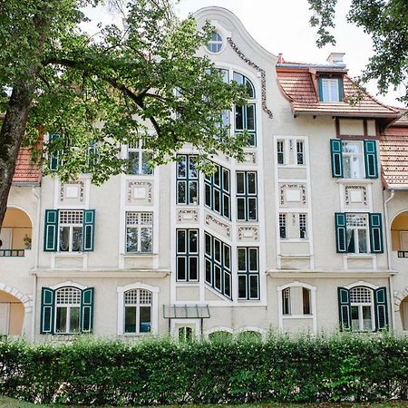 Moderne Dachgeschosswohnung Zentral By Seebnb Velden am Wörthersee Dış mekan fotoğraf